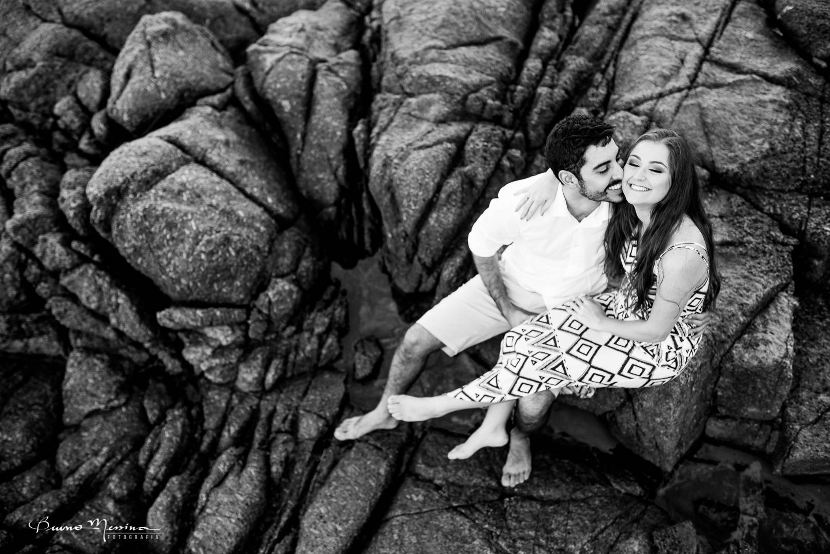 Ensaio-Pré-casamento-praia-do-rosa-62-1